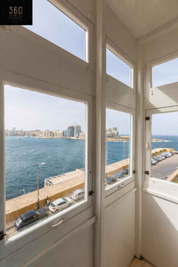 Seafront - Top Location, Top Floor With Wifi & Ac By 360 Estates Valletta Exterior foto