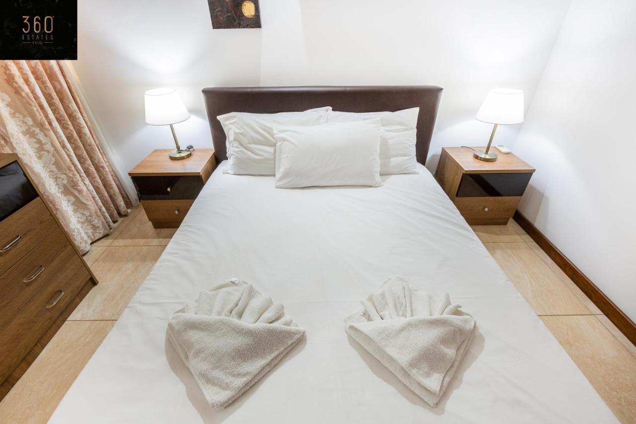 Seafront - Top Location, Top Floor With Wifi & Ac By 360 Estates Valletta Exterior foto