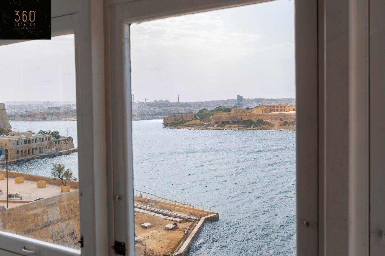 Seafront - Top Location, Top Floor With Wifi & Ac By 360 Estates Valletta Exterior foto